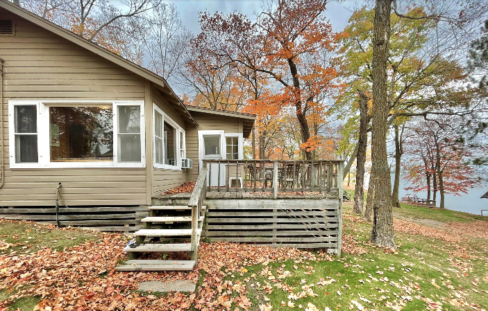 Cottage 10